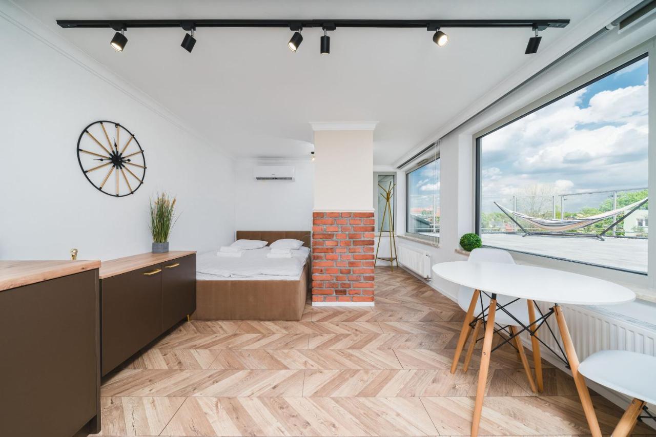 Na Debnikach - By Upstairs Apartamento *