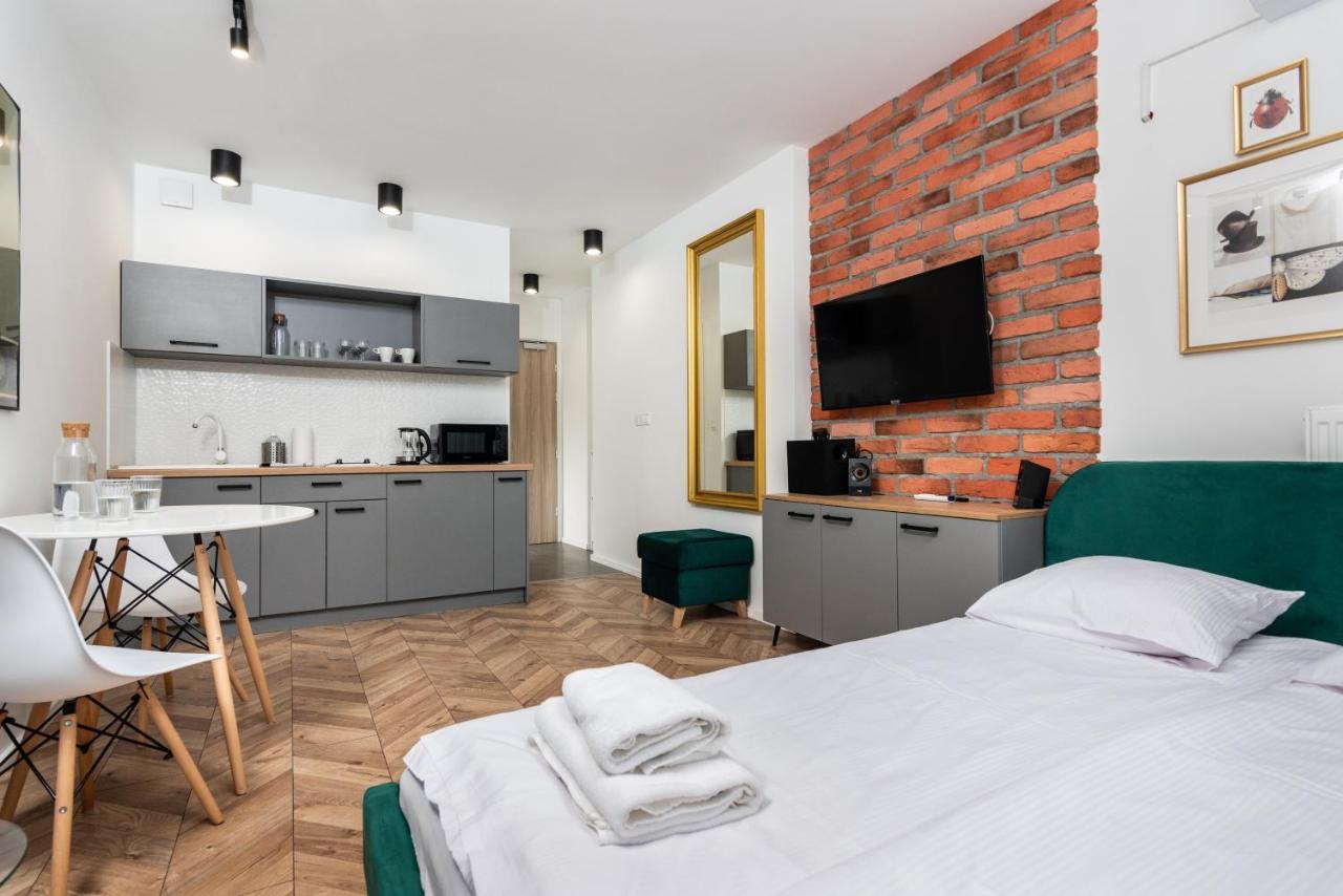 Na Debnikach - By Upstairs Apartamento *