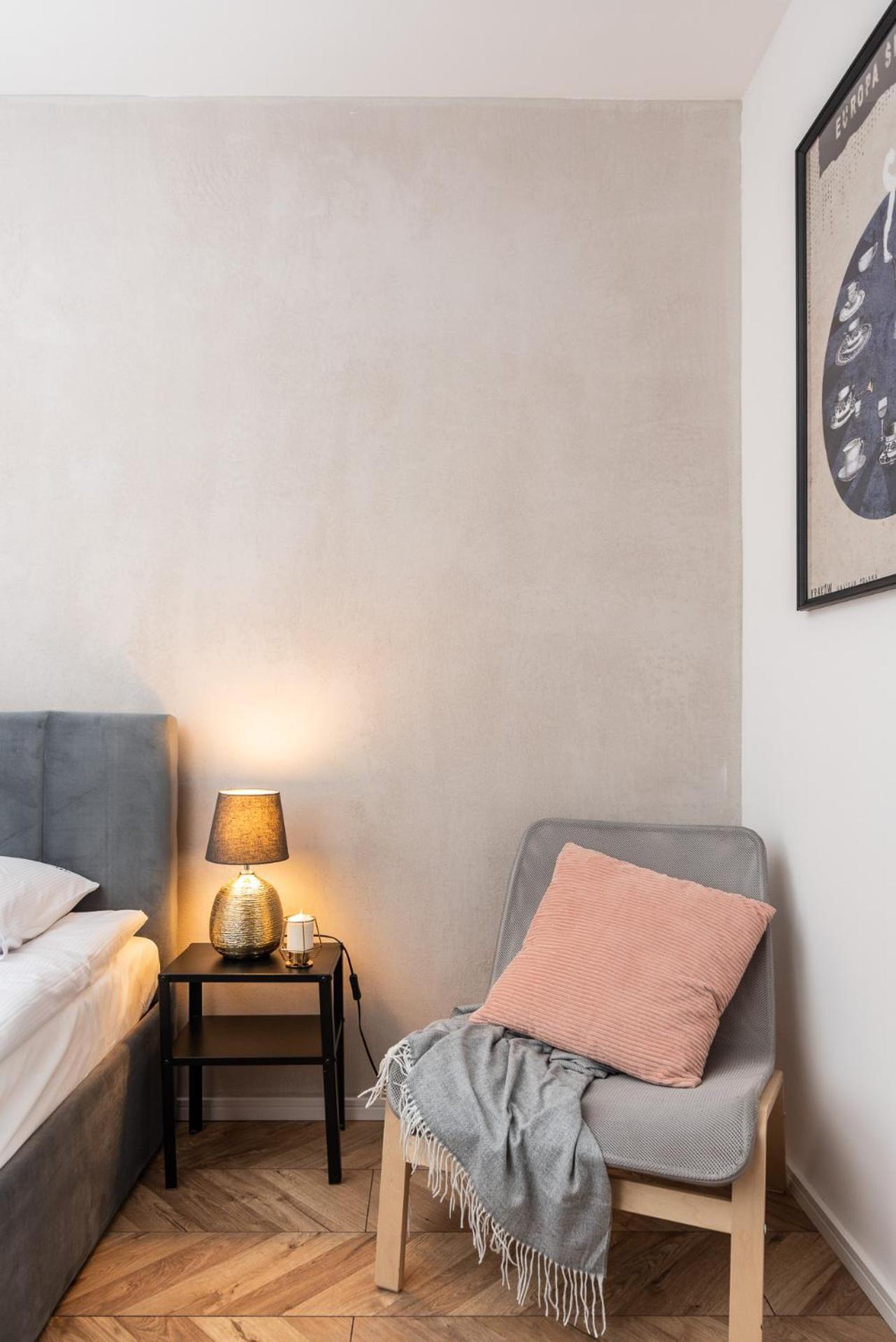 Na Debnikach - By Upstairs Apartamento *